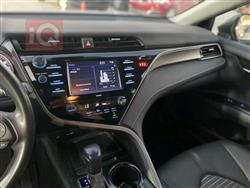 تۆیۆتا کامری